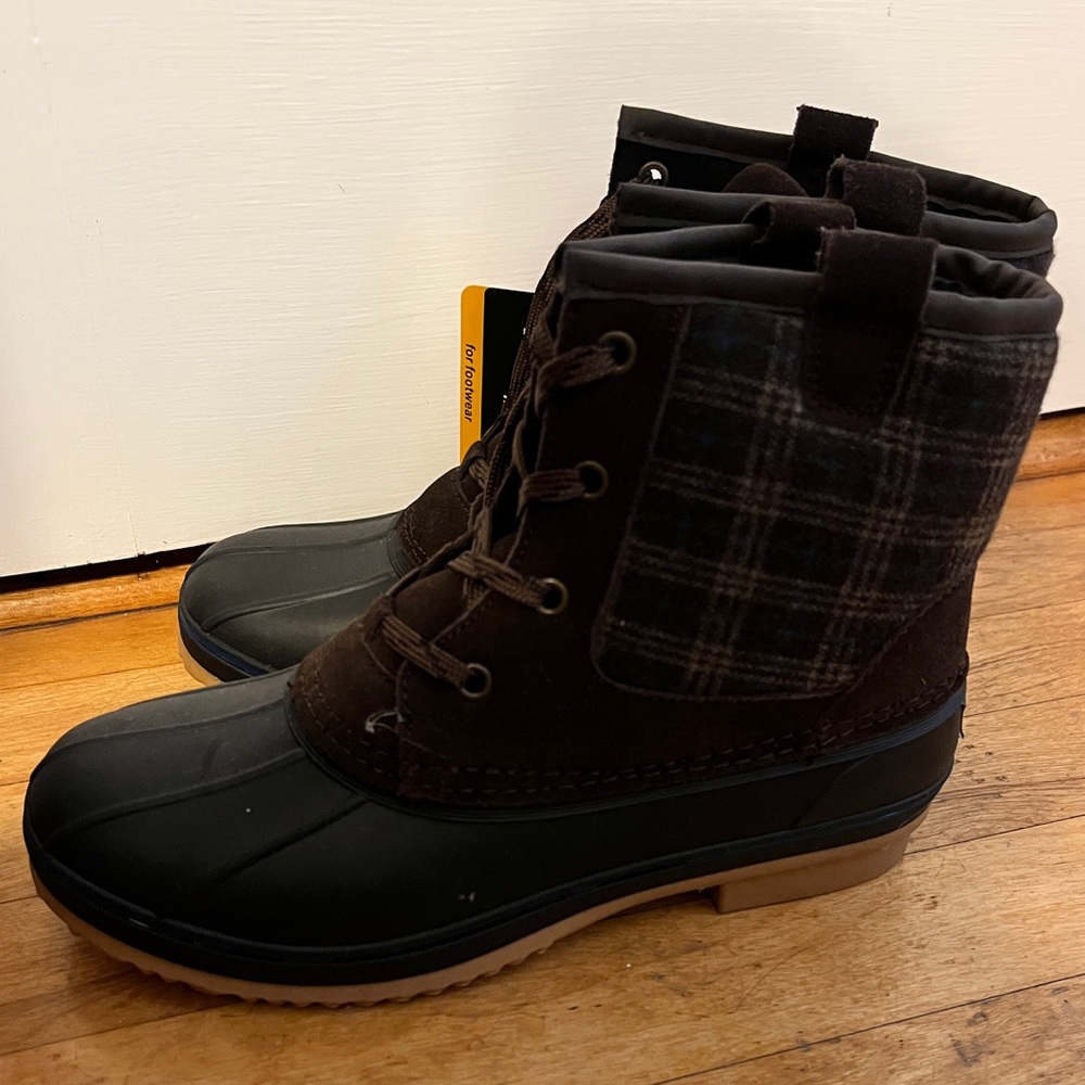 Women’s Size 6 Northside Black and Brown Winter Boots Thinsulate New